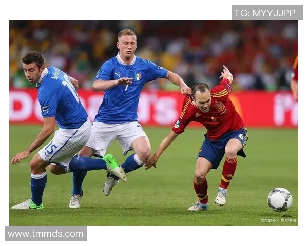 基尔高士丁与柏林联的精彩对决揭示了德乙联赛的激烈竞争与球队实力对比 基尔高士丁与柏林联的精彩对决揭示了德乙联赛的激烈竞争与球队实力对比